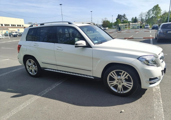 Mercedes-Benz GLK cena 66500 przebieg: 193000, rok produkcji 2012 z Góra małe 232